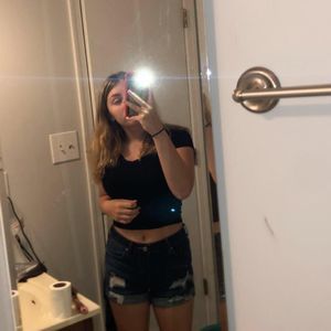 Meet your Posher, Haley